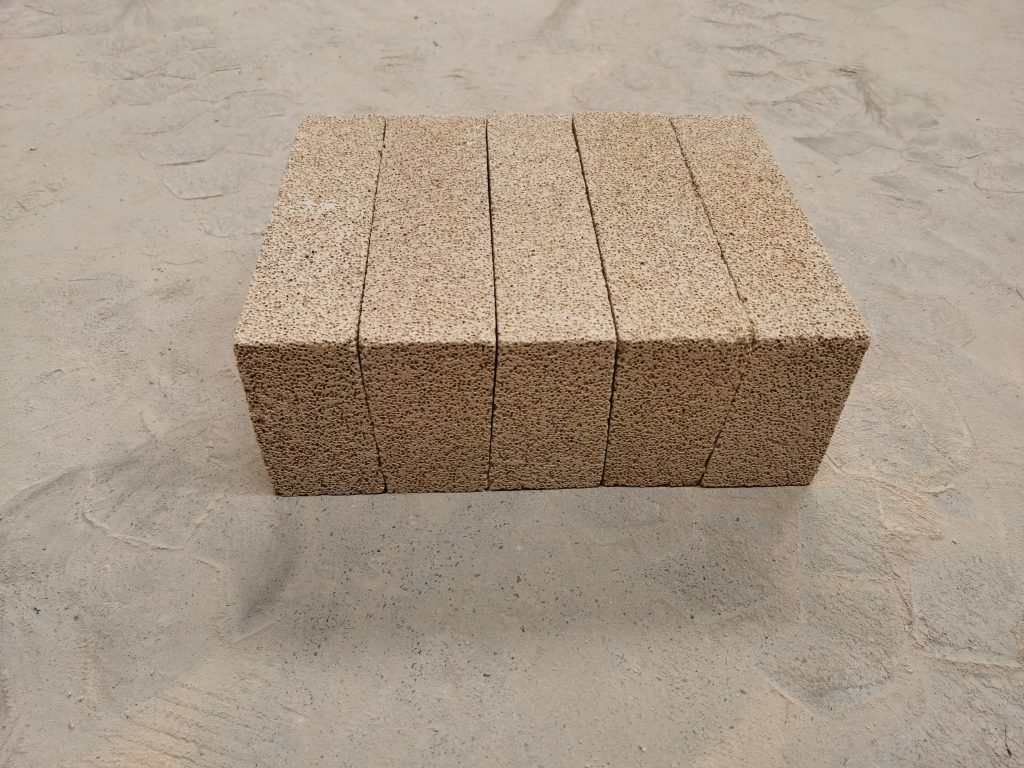 輕質保溫磚系列之高鋁聚輕保溫磚-鄭州平順耐火材料有限公司 粘土磚_莫來石磚_高鋁磚廠家_耐火磚價格尺寸-鄭州平順耐材 輕質保溫磚_高鋁聚輕保溫磚刀口型T38