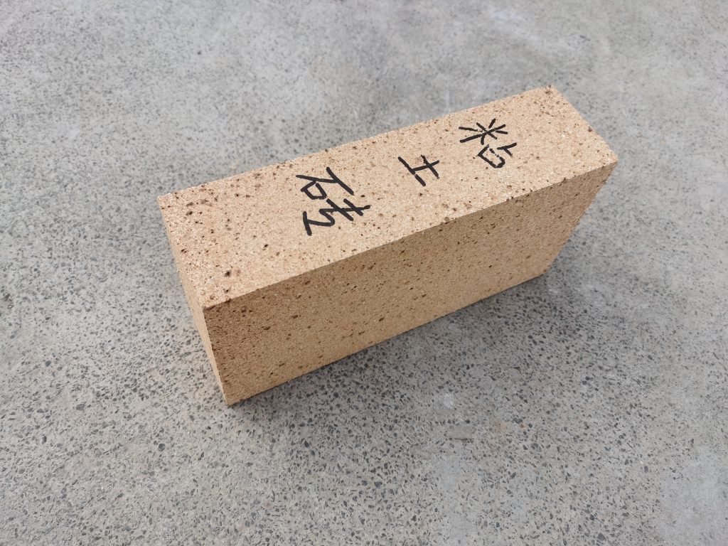 粘土磚廠家_粘土磚理化指標(biāo)_粘土磚價格